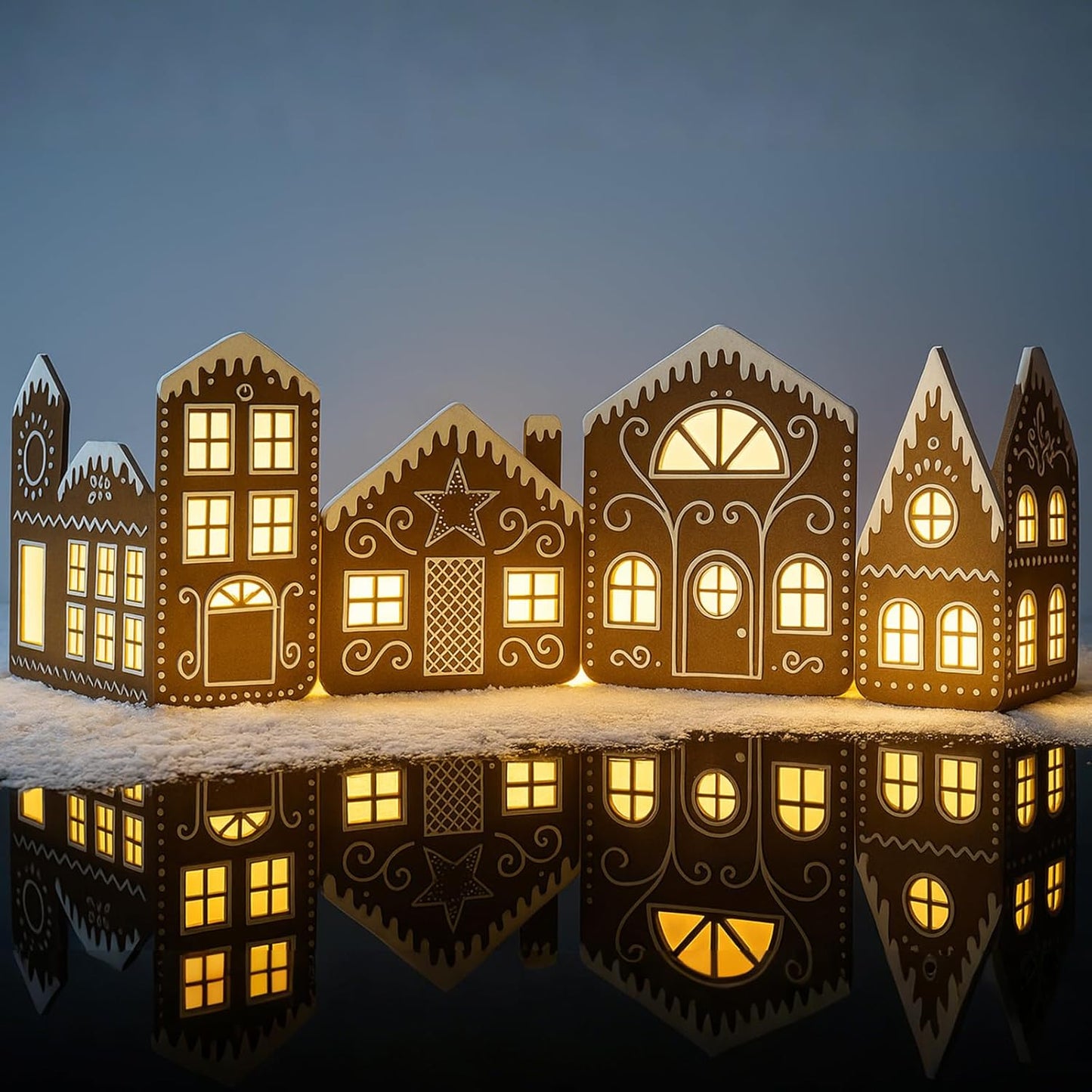 Gingerbread Village Magic（2 gingerbread house cardboards + 1 string light）