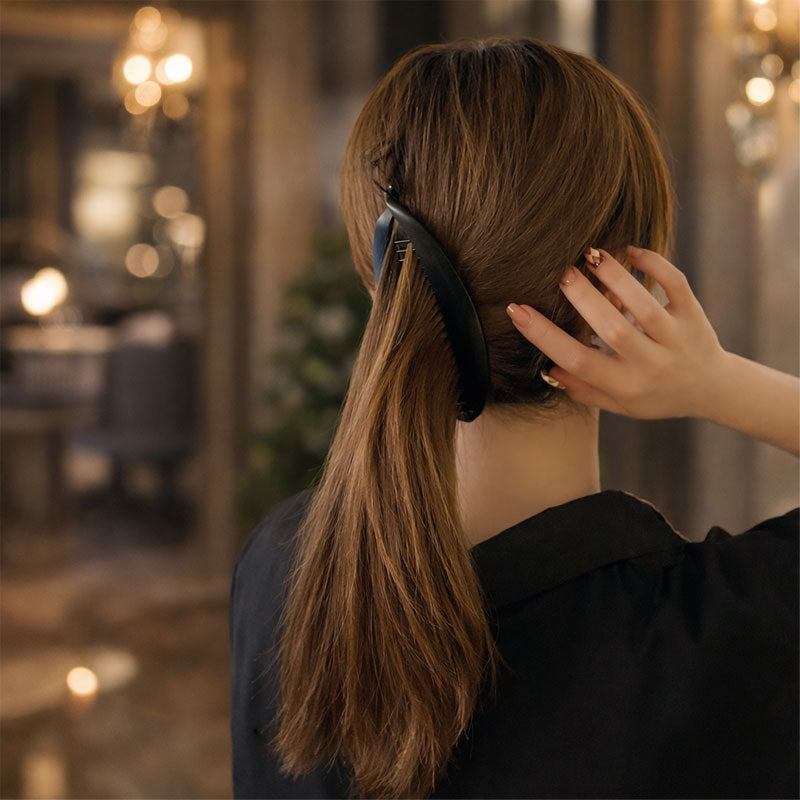 ✨2 voor de prijs van 1✨ Hoge paardenstaart met bananenhaarclip